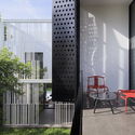 PK79 / Ayutt and Associates Design  - Casas