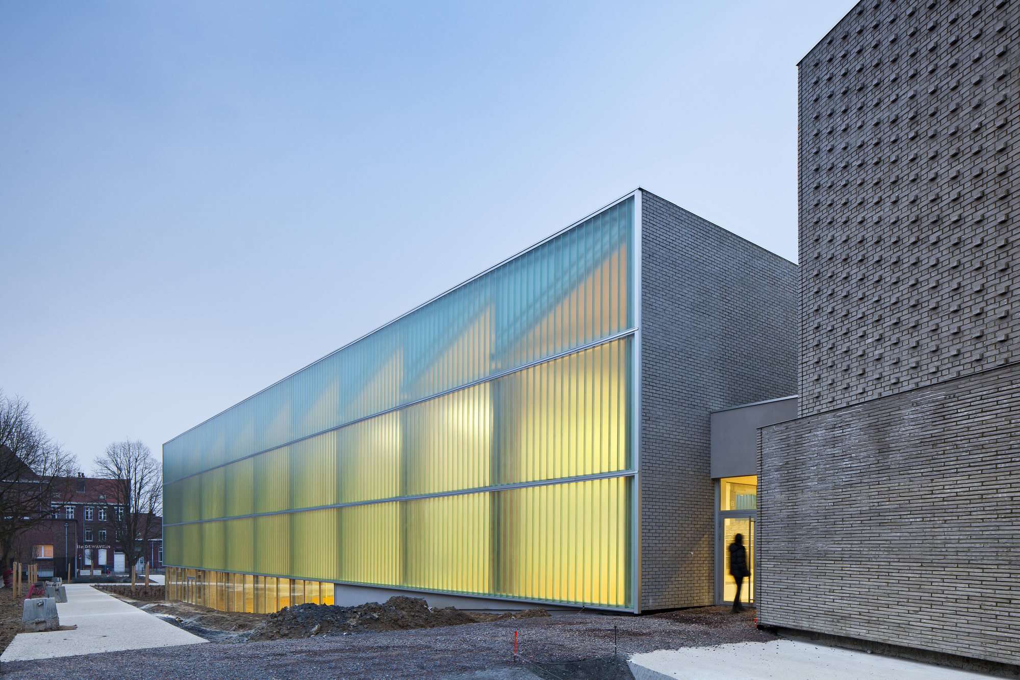 Multisports Hall Mouvaux De Alzua Archdaily