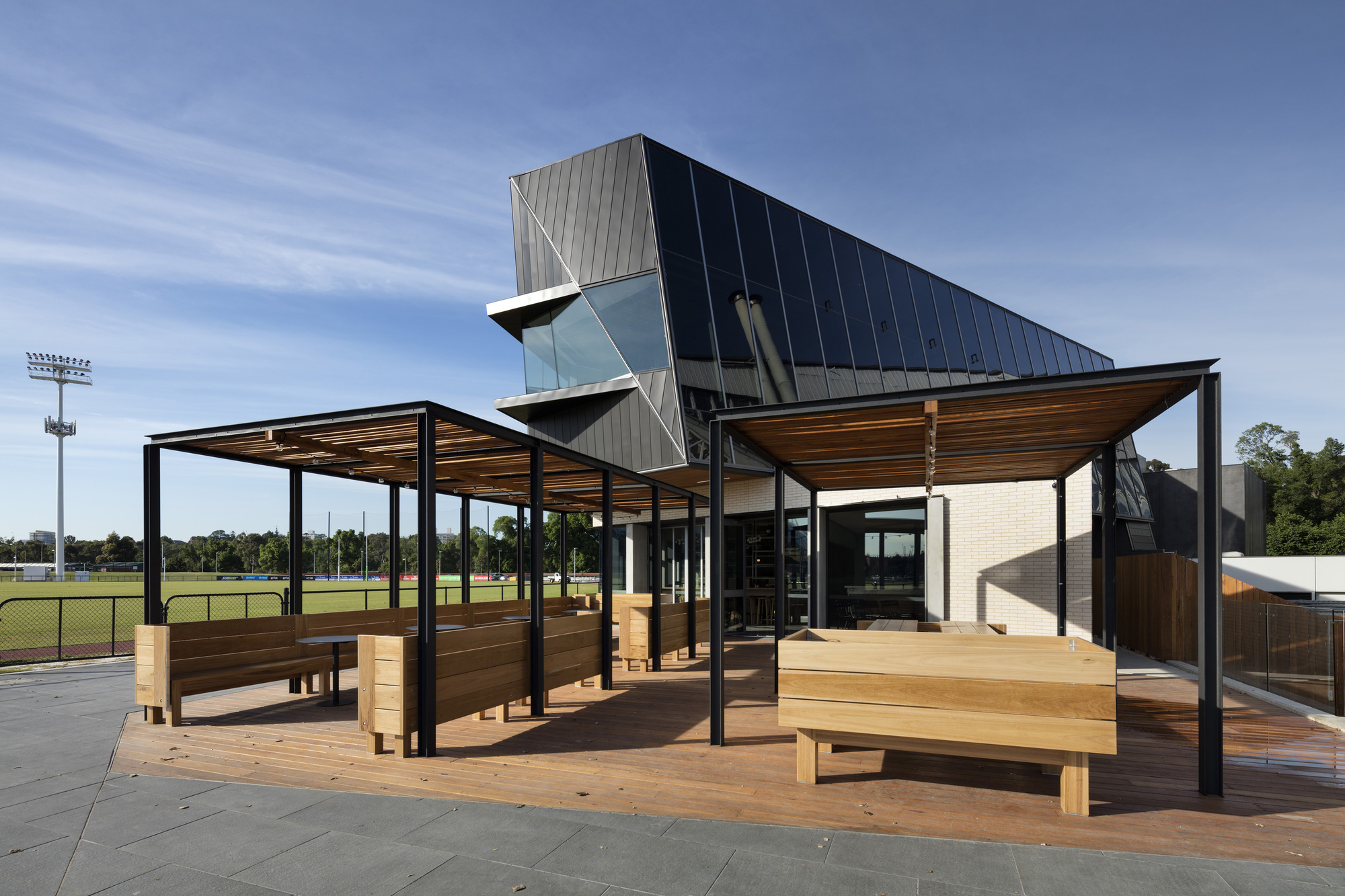 Gallery of Glasshouse Community and Function Centre / Croxon Ramsay 6