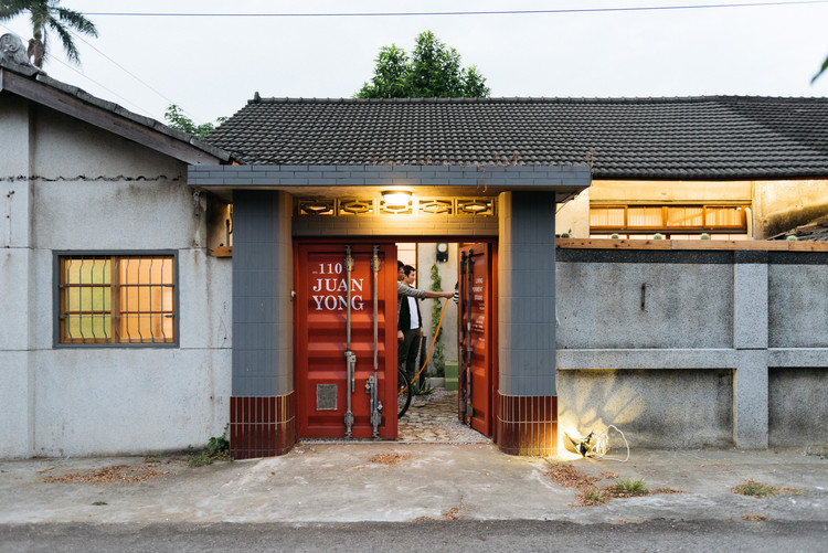 J.Y. Living Experiment Studio   / HAO Design - Windows, Door, Facade