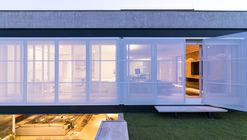 FMG Monte Alegre别墅/ Urbem Arquitetura