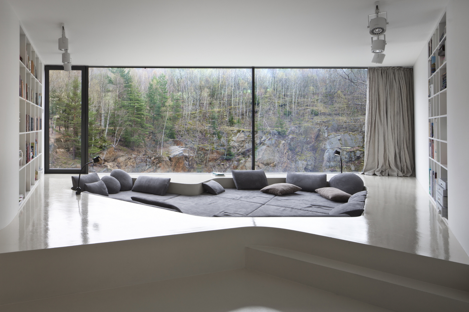 Prototipo de Vivienda Unifamiliar / a69 Architekti - Imagen 8 de 23