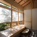 House with a Doma Salon / Takashi Okuno & Associates - Houses, Beam, Facade