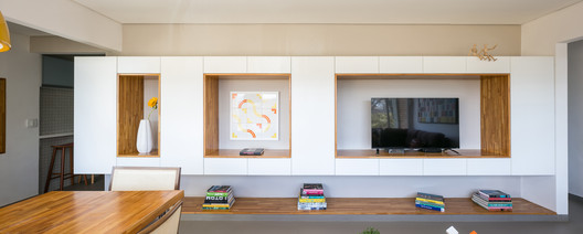 Apartamento Porto / Rodrigo Biavati Arquitetos Associados - Imagem 2 de 16