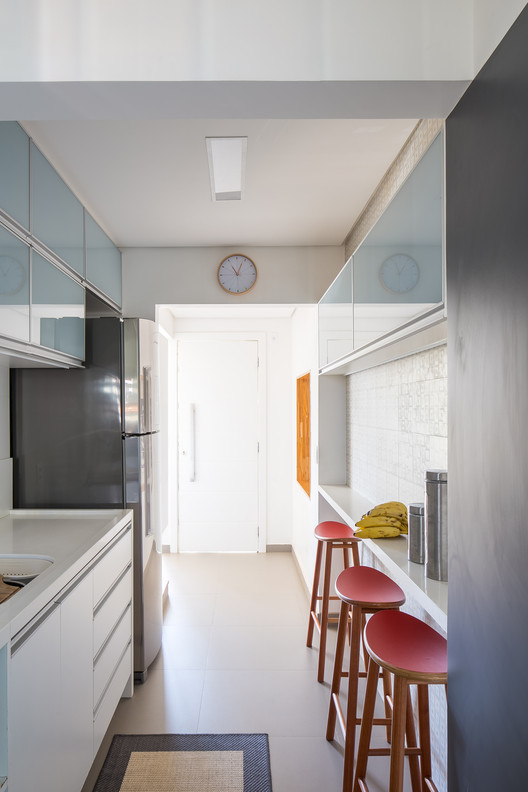 Apartamento Porto / Rodrigo Biavati Arquitetos Associados - Imagem 6 de 16