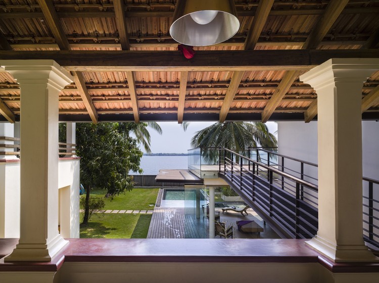 Villa Ribander  / Raya Shankhwalker Architects - Beam