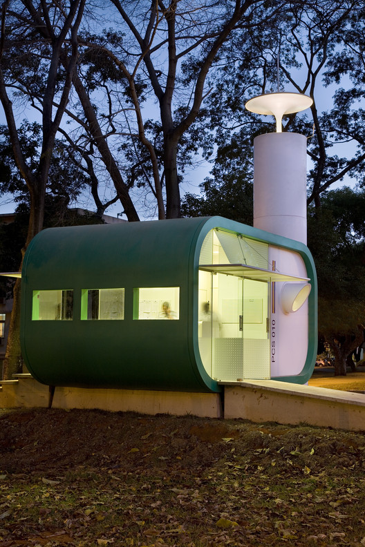 Posto Comunitário de Segurança  /  Sérgio Roberto Parada Arquitetos Associados - Imagem 6 de 27