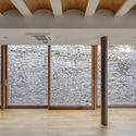 XVIII Emblazoned House Refurbishment / Marcos Miguélez - Retail , Door, Facade, Column, Beam, Arch