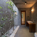 Refugio familiar para Devasiris / Palinda Kannangara Architects - Casas