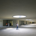 General Services Building on Health Sciences Campus / Cruz y Ortiz Arquitectos - Interior Photography, University, Column