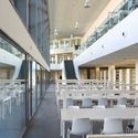 General Services Building on Health Sciences Campus / Cruz y Ortiz Arquitectos - Interior Photography, University, Table, Chair