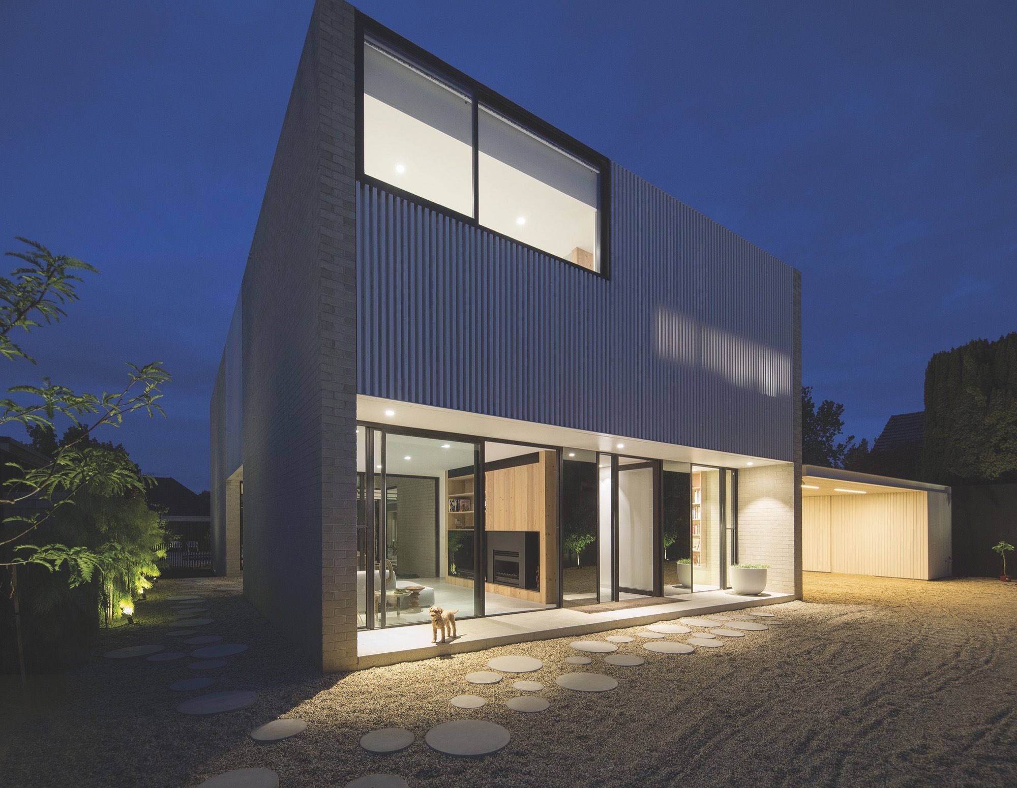 Gallery of Hidden House / Jackson Clements Burrows 12