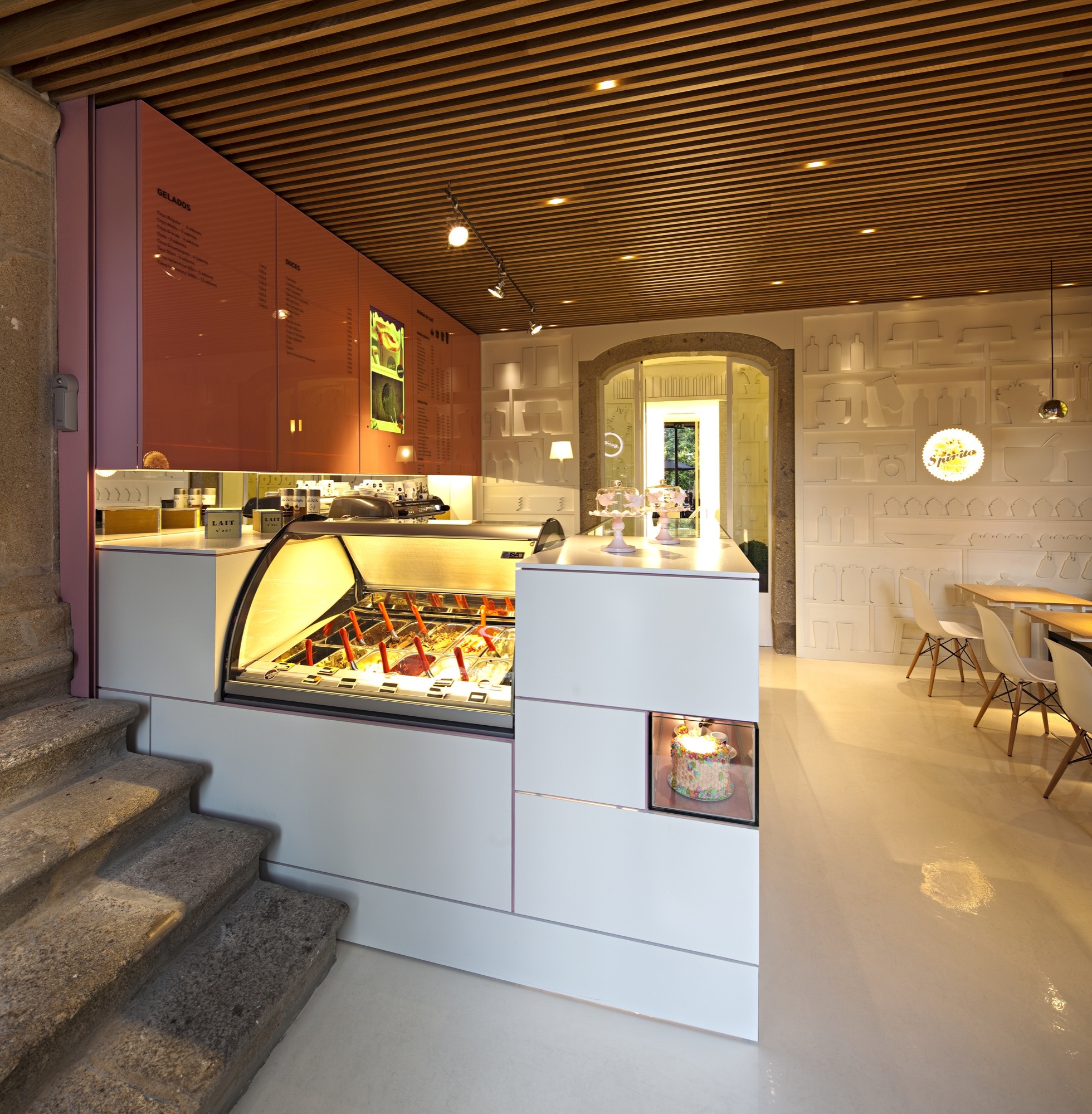 Galeria de Spirito Braga / AZO. Sequeira Arquitectos Associados 8