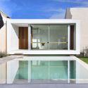Swimming Pool and Studio  / Joan Miquel Segui + Tono Vila - Extension