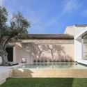 Swimming Pool and Studio  / Joan Miquel Segui + Tono Vila - Extension