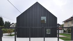 Casa JP / Bevk Perović Arhitekti