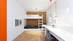 Casa Perfurada / Spacelab