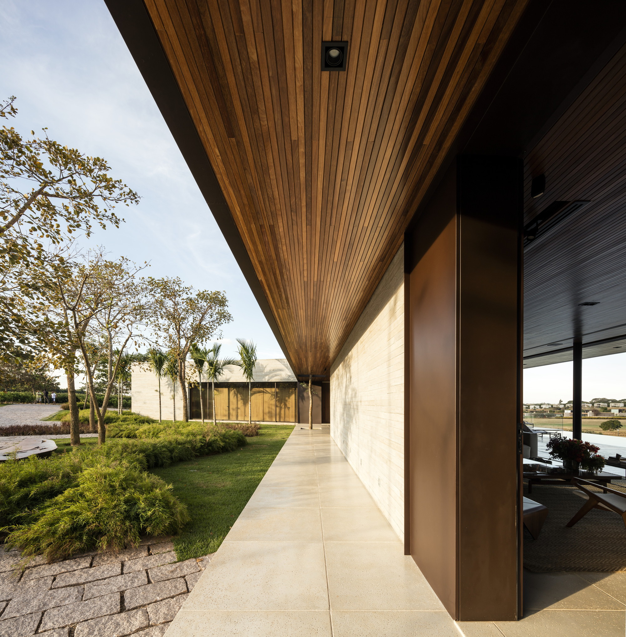 Gallery of Fazenda Boa Vista / Fernanda Marques Arquitetos Associados - 15