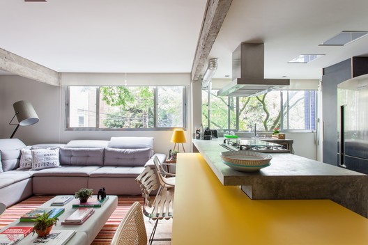 Apartamento Asia / Mestisso Apartamento Asia / Mestisso - Mesa, Sofá, Pia, Janela