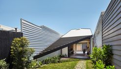 The Kite / Architecture Architecture 