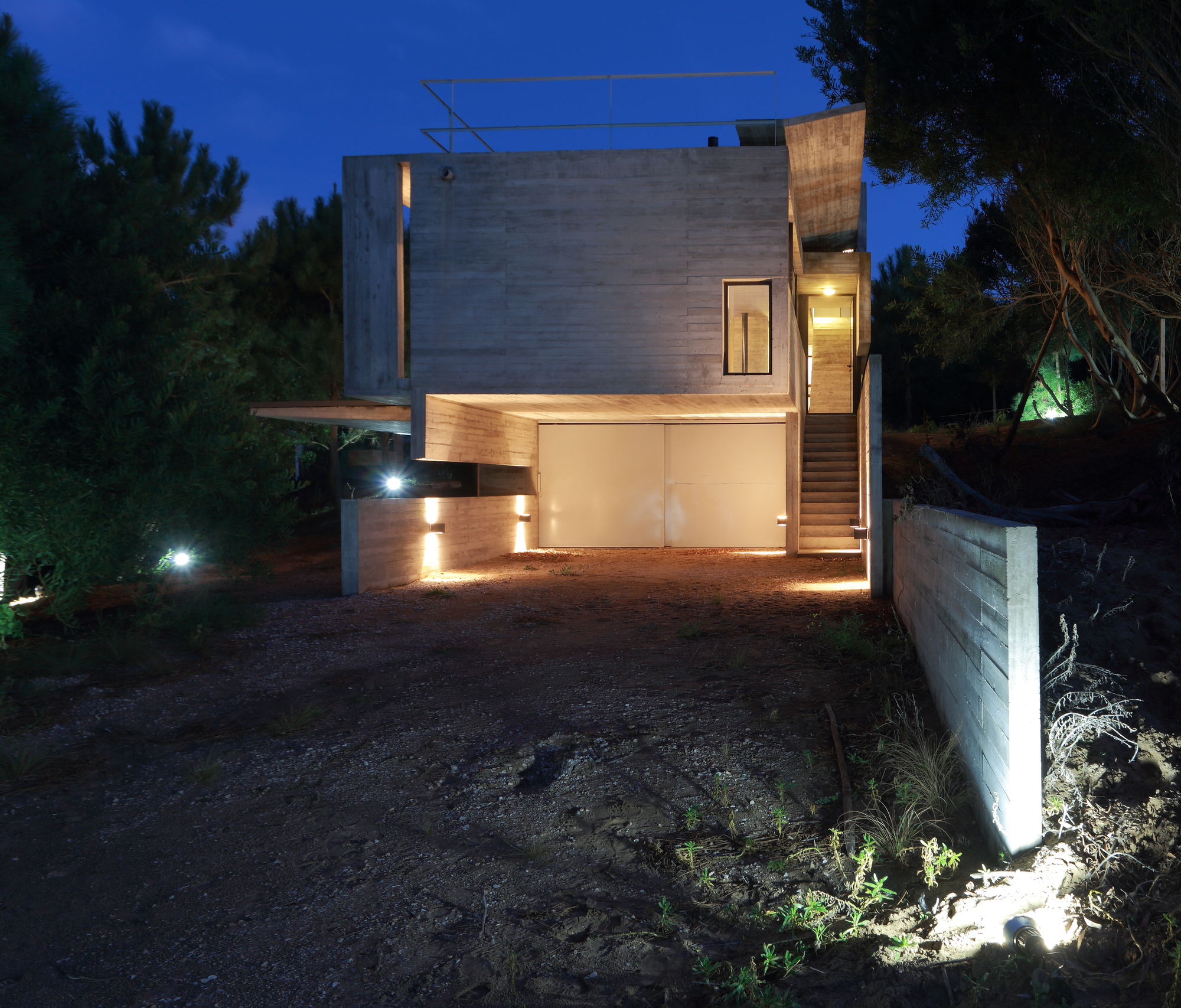 Gallery of Roland House / BAK Arquitectos - 7