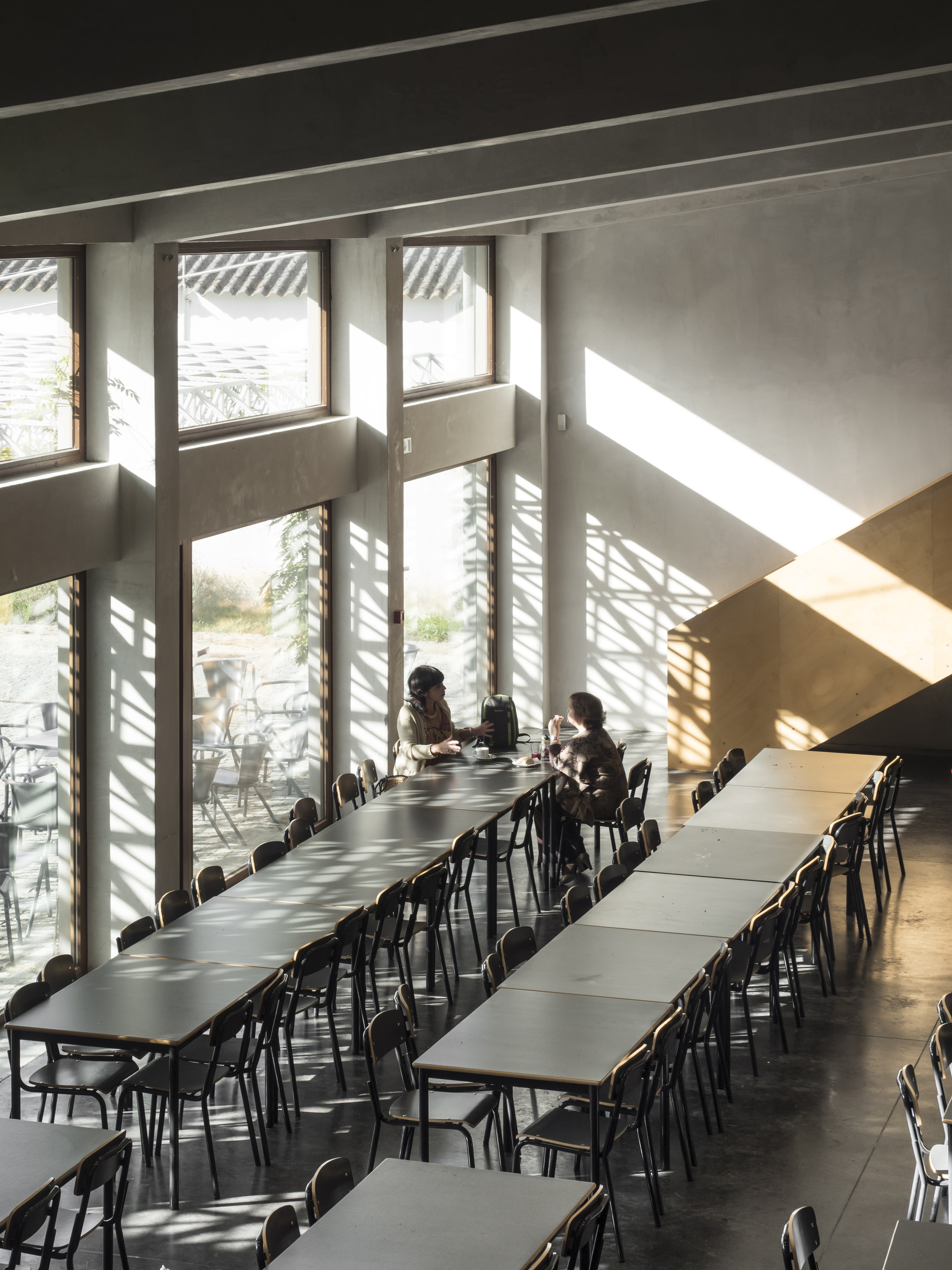 santa-maria-high-school-appleton-e-domingos-arquitectos-7
