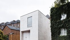 伦敦海格特区临街住宅  / 拉塞尔·琼斯