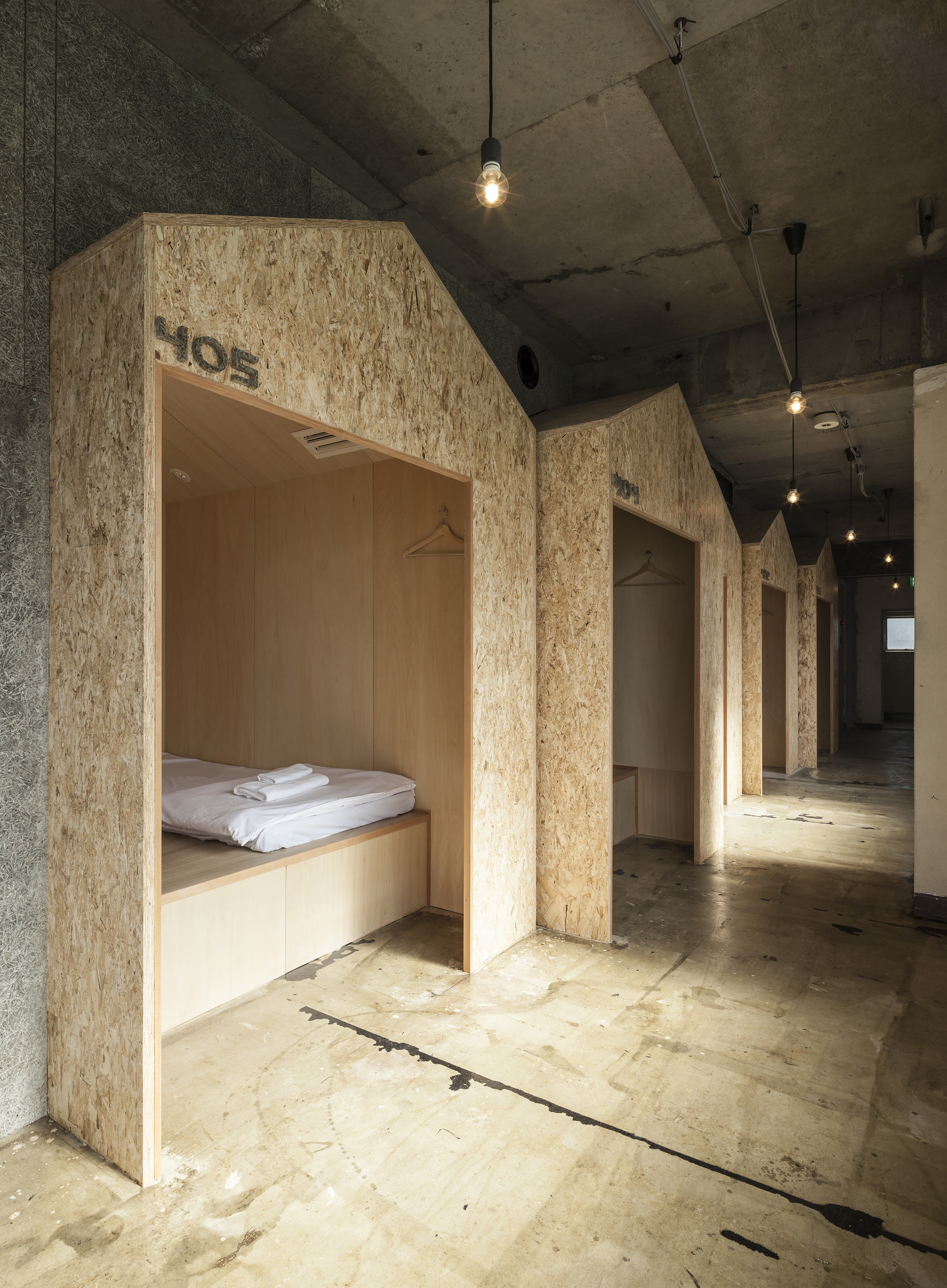 画廊 东京ICHINICHI酒店 / Aida Atelier - 3