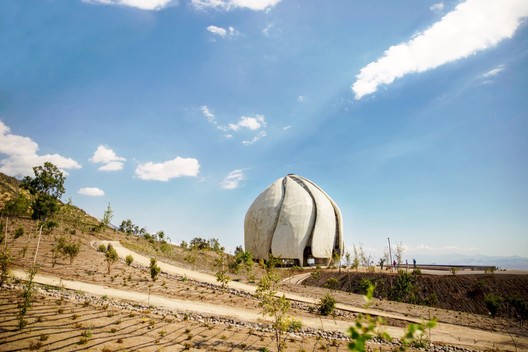 Bahá’í Temple / Hariri Pontarini Architects