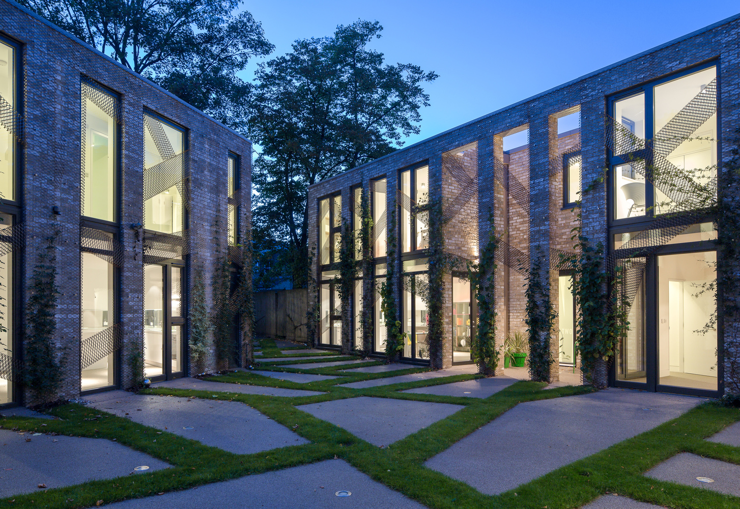 Gallery of Forest Mews / Stolon Studio Ltd 8