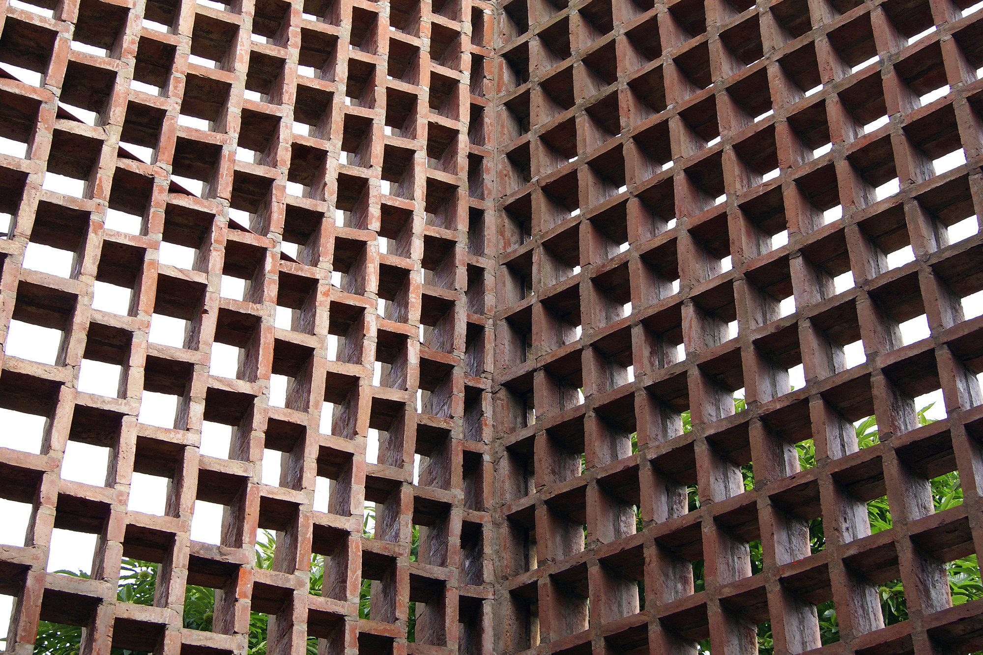 Gallery of 16 Details of Impressive Brickwork - 3