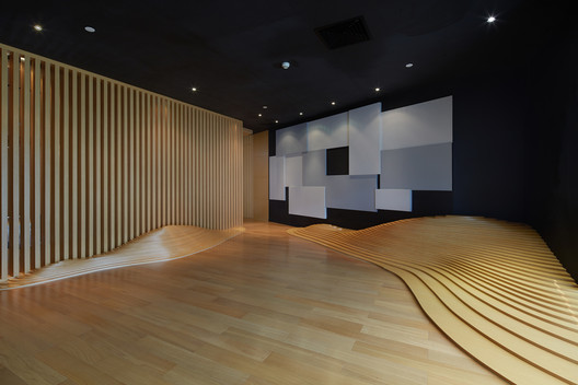 深圳万科总部中心VIP会议区 / BLVD