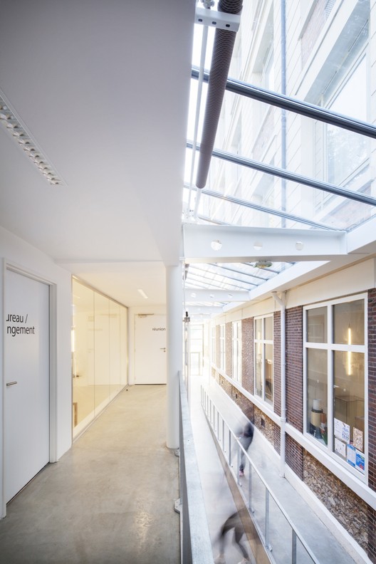 Bruyère High School Cafeteria Refurbishment / SAM architecture - Image 11 of 24