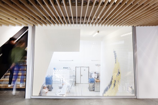 Bruyère High School Cafeteria Refurbishment / SAM architecture - Image 14 of 24