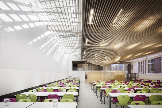 Bruyère High School Cafeteria Refurbishment / SAM architecture - Image 10 of 24