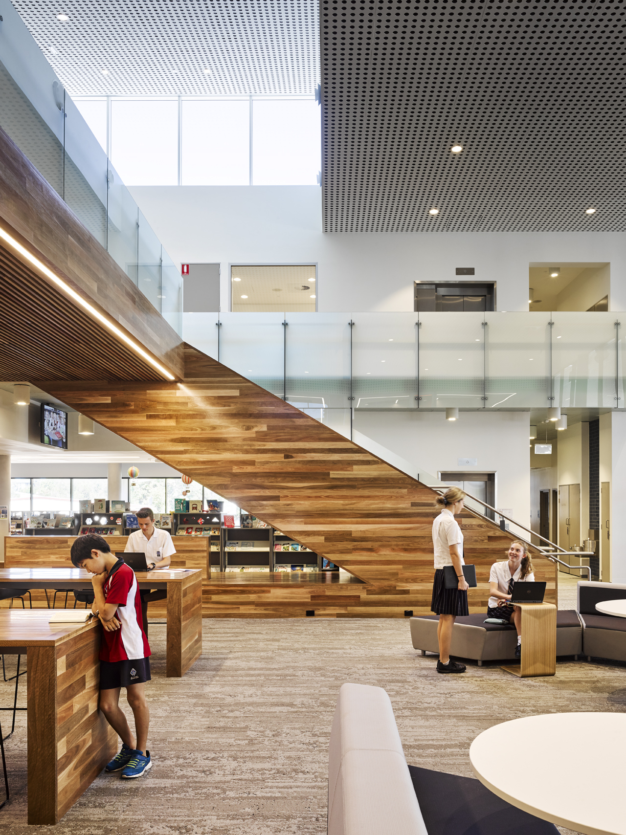 画廊 St Andrew’s Anglican College学习中心 / Wilson Architects - 2