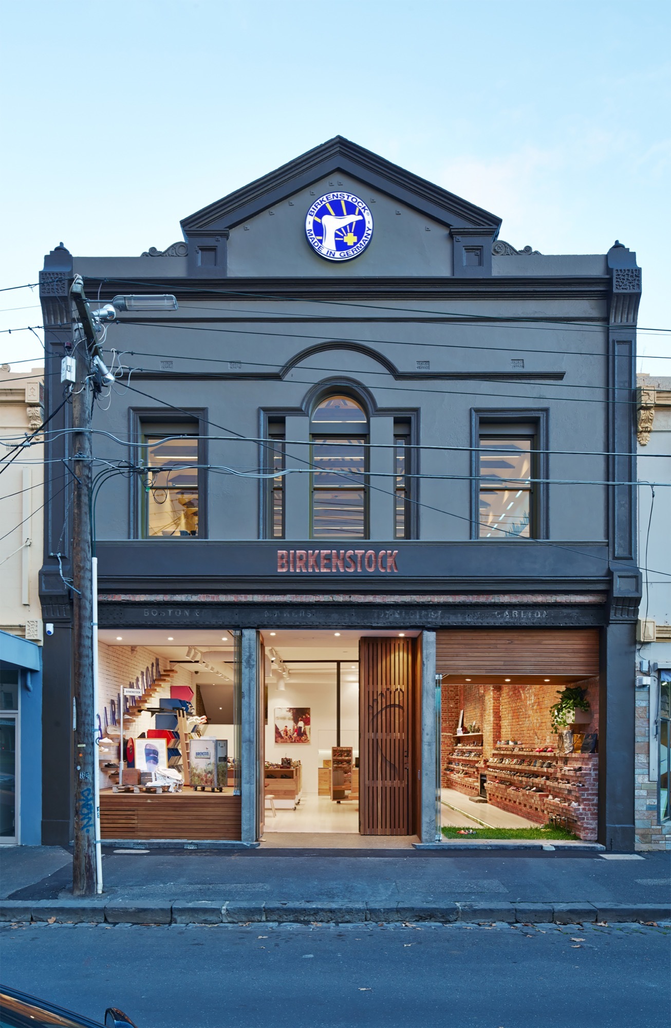 Galería de Birkenstock Australia / Melbourne Design Studios 6