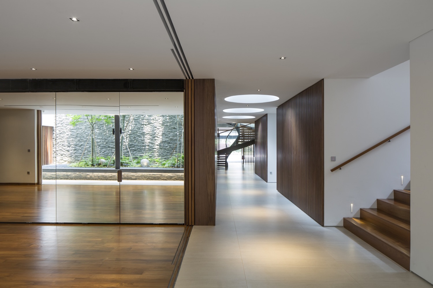 Gallery of Secret Garden House / Wallflower Architecture + Design - 6