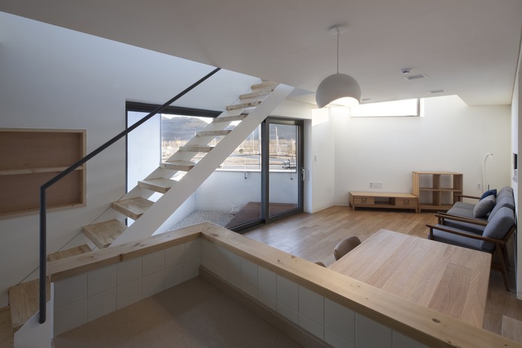 Panmun Single Family & Commercial  / Seoga Architecture - Windows, Stairs, Beam, Handrail