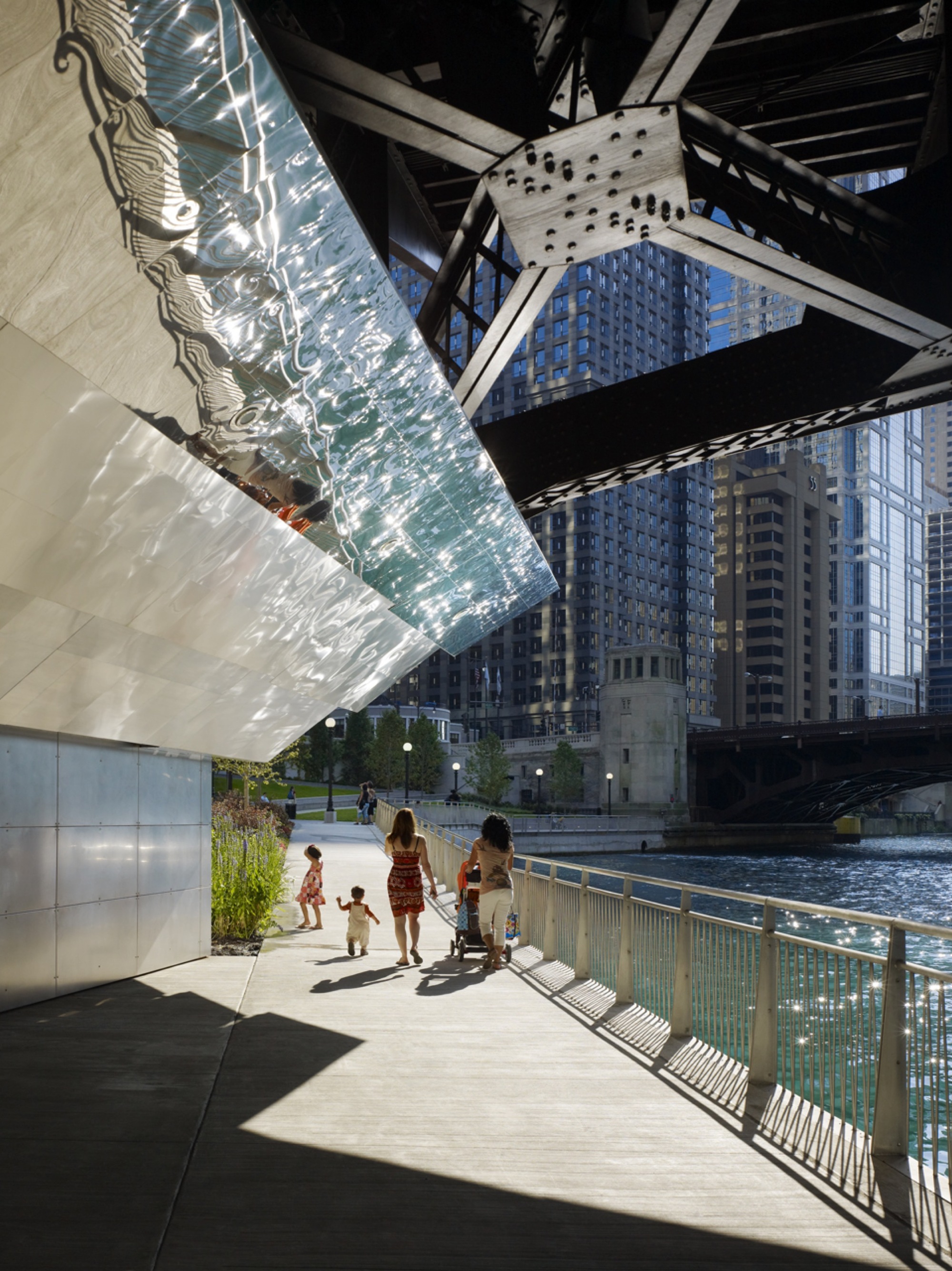 Gallery of Chicago Riverwalk Opens to the Public, Returning the City to ...