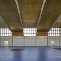 Gimnasio colegio Lonquén  / COMUN Arquitectos - Gimnasio