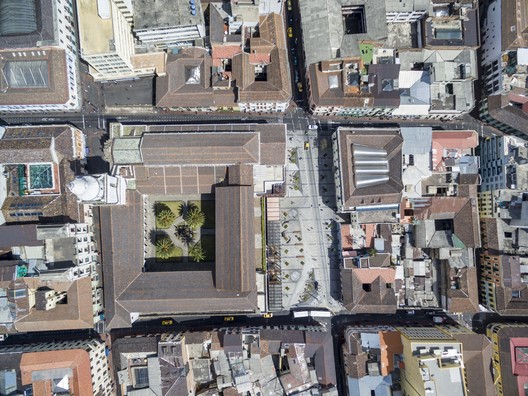 Plaza Huerto San Agustín / Jaramillo Van Sluys Arquitectura + Urbanismo - Image 6 of 22