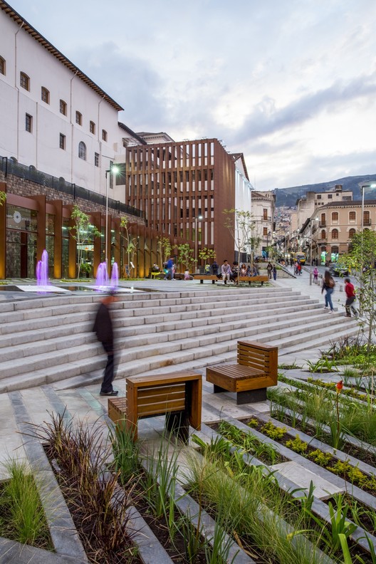 Plaza Huerto San Agustín / Jaramillo Van Sluys Arquitectura + Urbanismo - Image 10 of 22