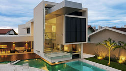 Casa Crivellente  / Gil Carlos de Camillo