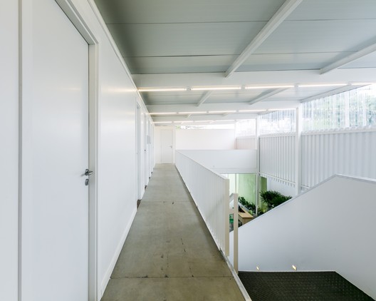 Hospital Compacto CIES Global / NN Arquitetos Associados + OYTO Arquitetura, Planejamento e Construção - Imagem 19 de 25