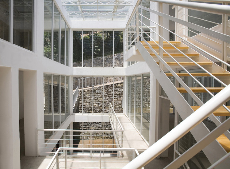 Dream Stream / West-line studio - Facade, Glass, Handrail, Steel