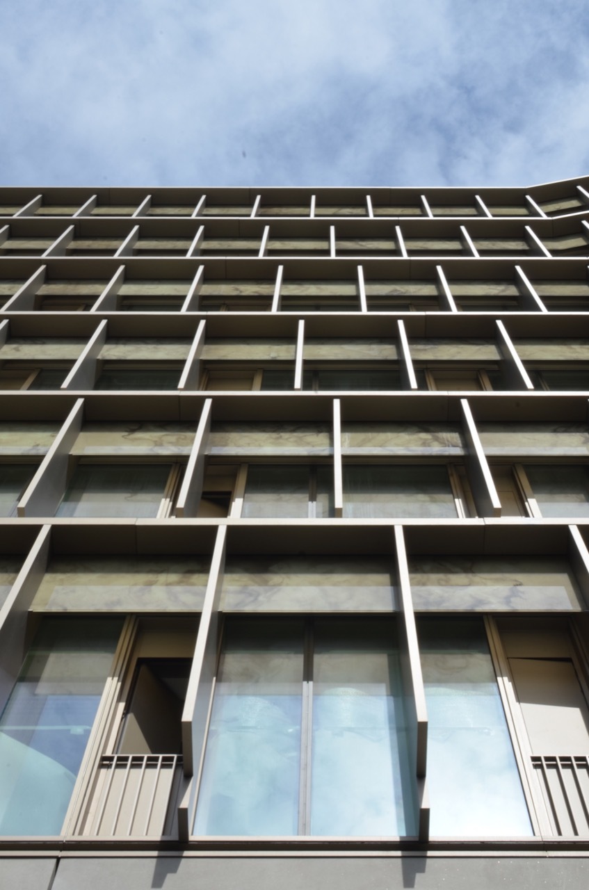 Gallery of The Zig Zag Building / Lynch Architects - 24