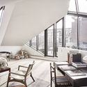 Corner House / DSDHA - Table, Windows, Chair, Beam