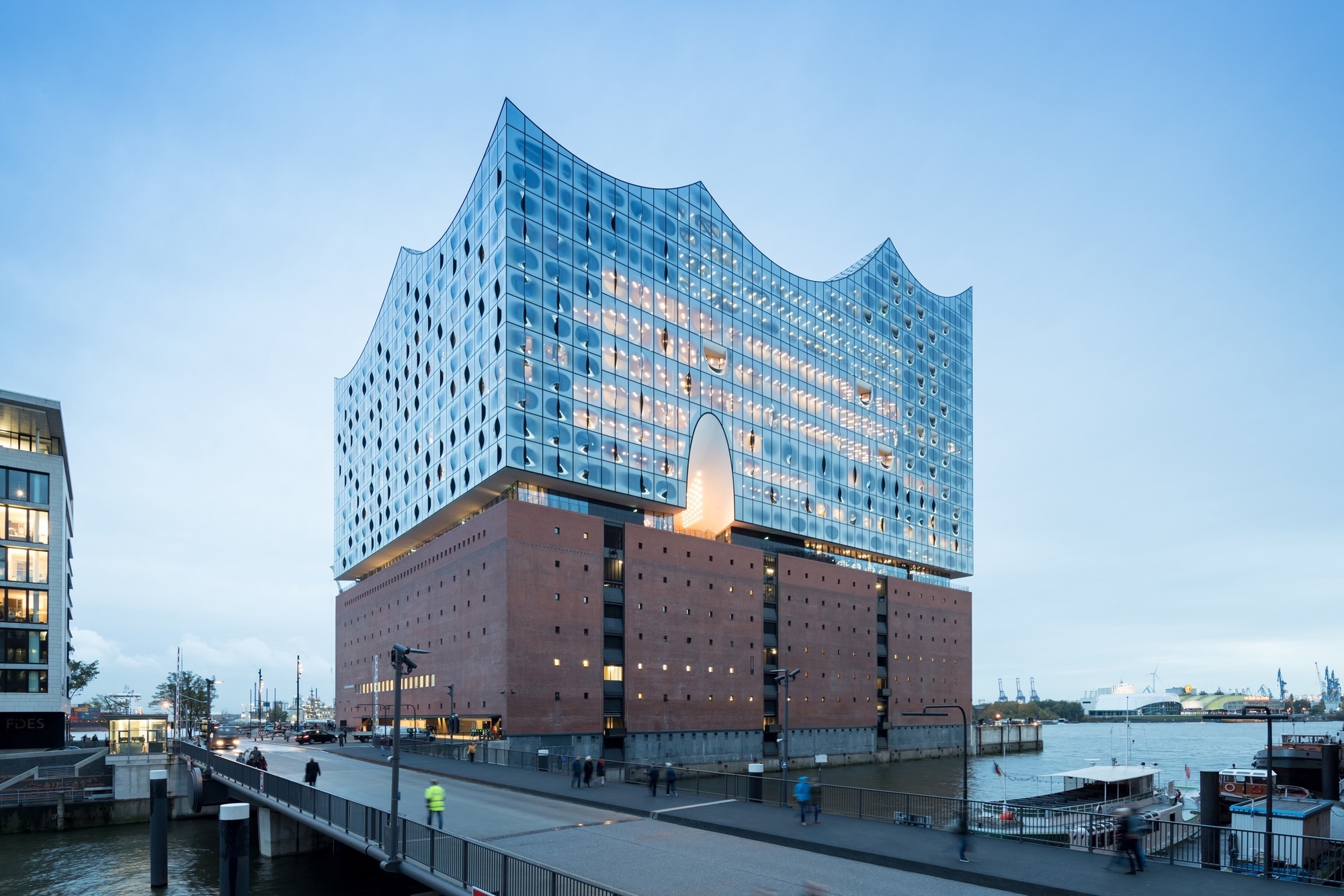 Elbphilharmonie Hamburg Herzog De Meuron ArchDaily Elbphilharmonie Hamburg Herzog De Meuron ArchDaily