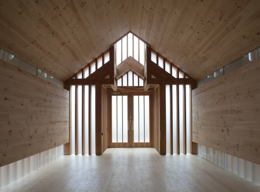 Belarusian Memorial Chapel / Spheron Architects Belarusian Memorial Chapel / Spheron Architects - Image 8 of 38
